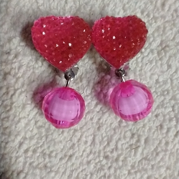Pink heart ball clip earrings - Picture 1 of 2